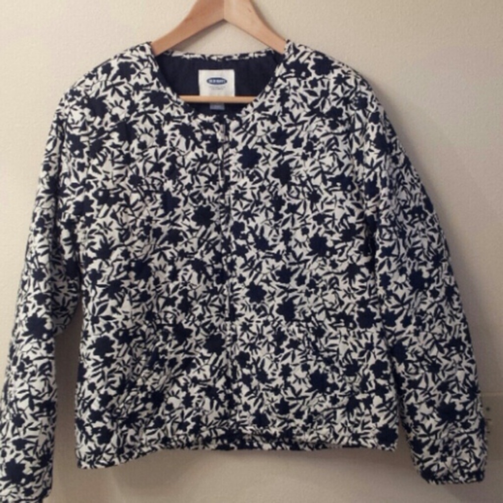 New quilted flower print bomber style coat